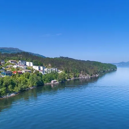 Sunrise - Self Check In - Free Parking