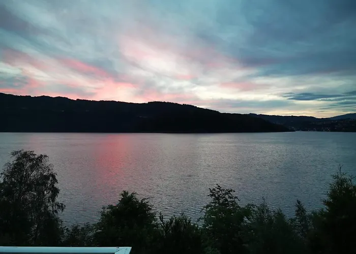 Sunrise - Self Check In - Free Parking