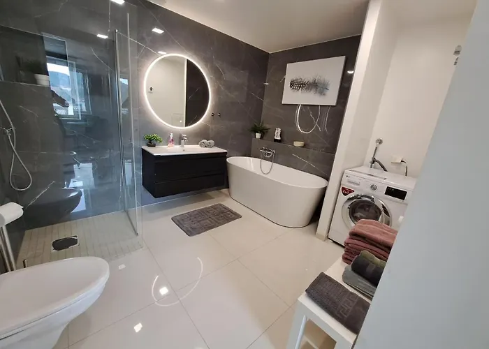 Sunrise - Self Check In - Free Parking 公寓