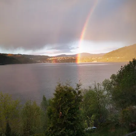 Sunrise - Self Check In - Free Parking * 베르겐