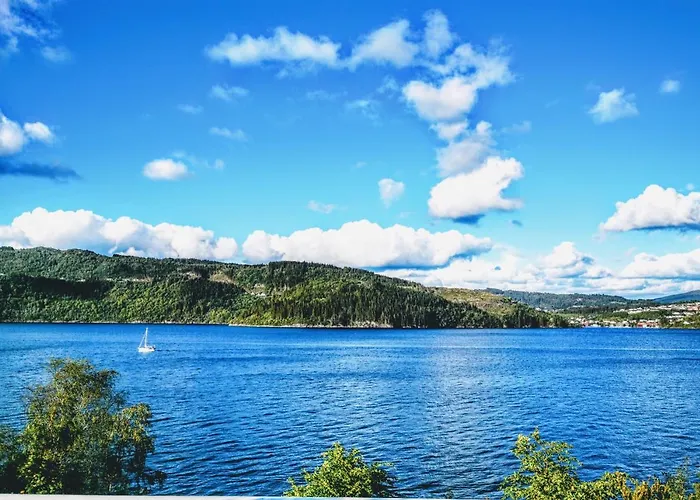 Sunrise - Self Check In - Free Parking Apartament *