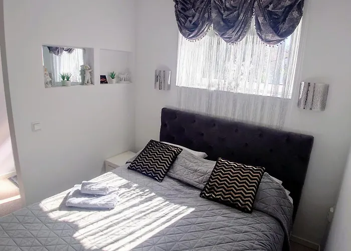 Sunrise - Self Check In - Free Parking * Bergen