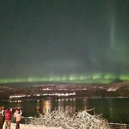 Sunrise - Self Check In - Free Parking アパート ベルゲン